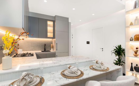 Spacious 3 Bedroom | Boulevard View | Modern Interior