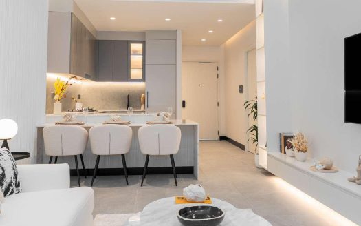 Spacious 3 Bedroom | Boulevard View | Modern Interior